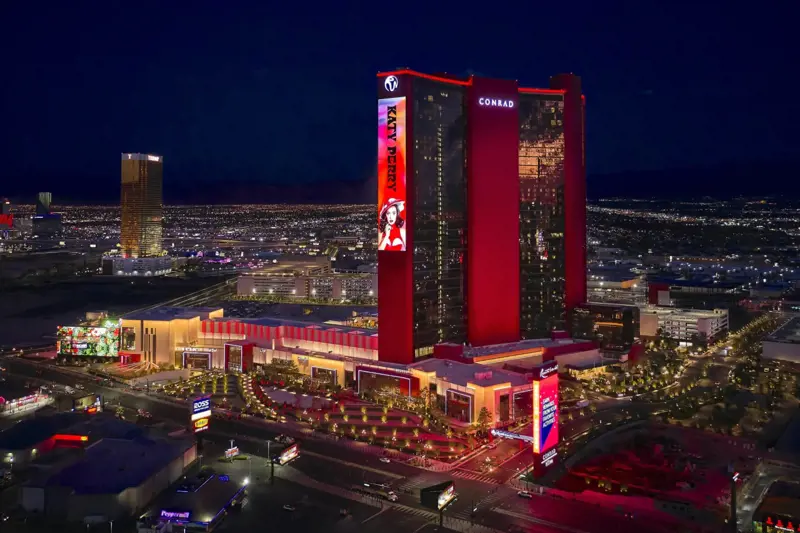 Resorts-World-Las-Vegas-Exterior1-min-2-scaled