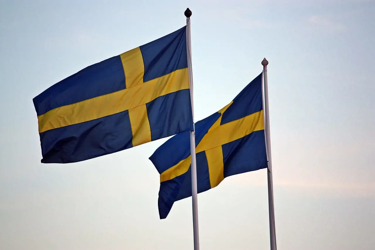 flags-2364952_12802