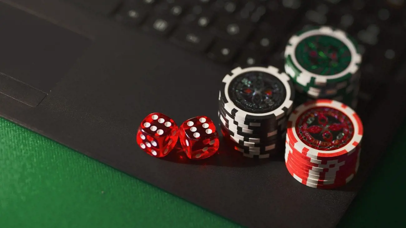 dice-5012425_1920-scaled