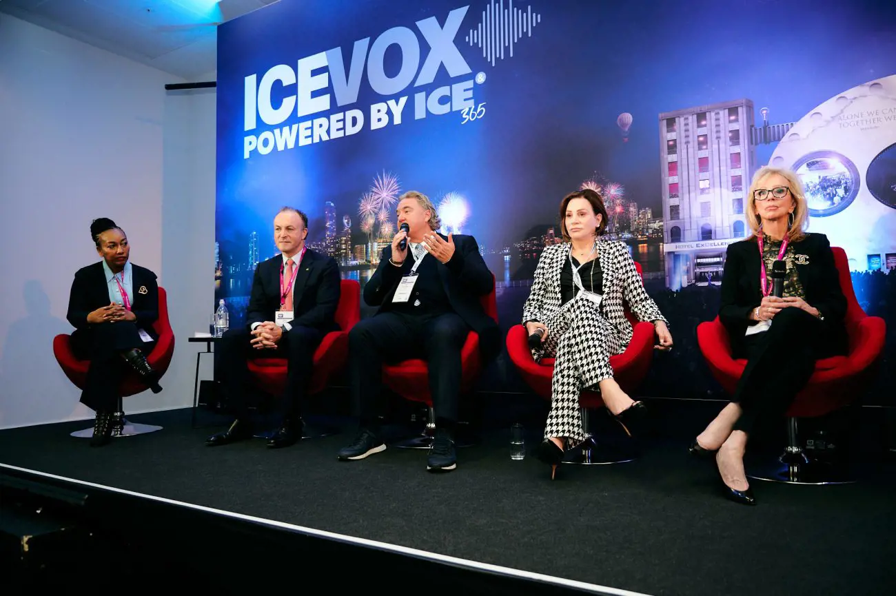 Panel-Vox-Keynote-1-scaled