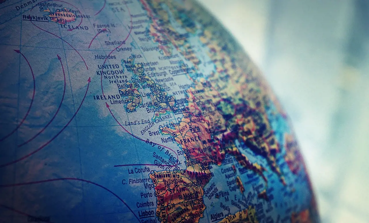 shallow-focus-photo-of-world-globe-1098515