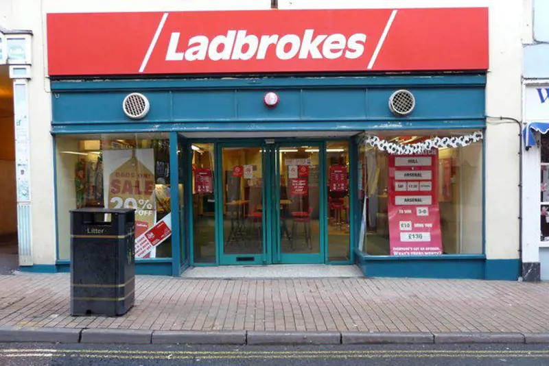 ladbrokes-shop