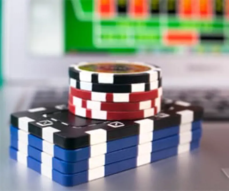 online_gaming_poker_chips_11