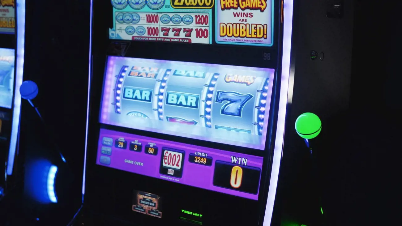 slots-5012428_1920-scaled