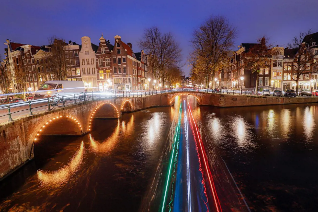 amsterdam-4693608_19201