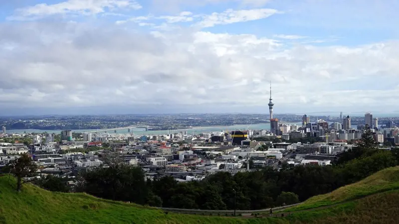 auckland-2160546_1920