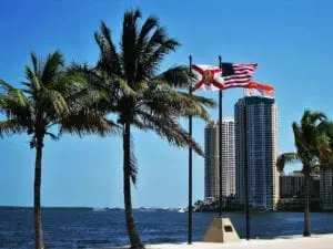 miami-florida-flags-usa-300x225