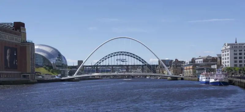 water-bridge-river-cityscape-panorama-arch-572713-pxhere.com_